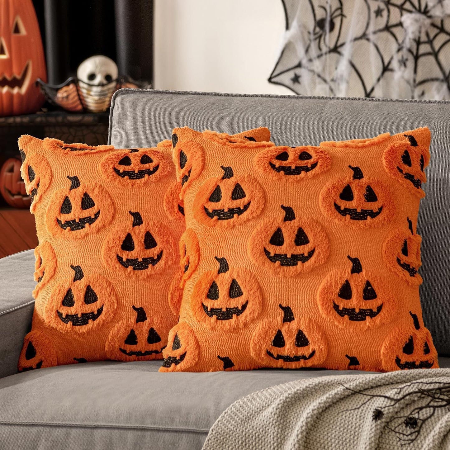 👻 Spooky & Soft Halloween Ghost Pillowcase